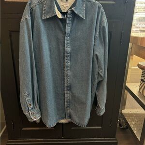 Good American denim shirt jacket